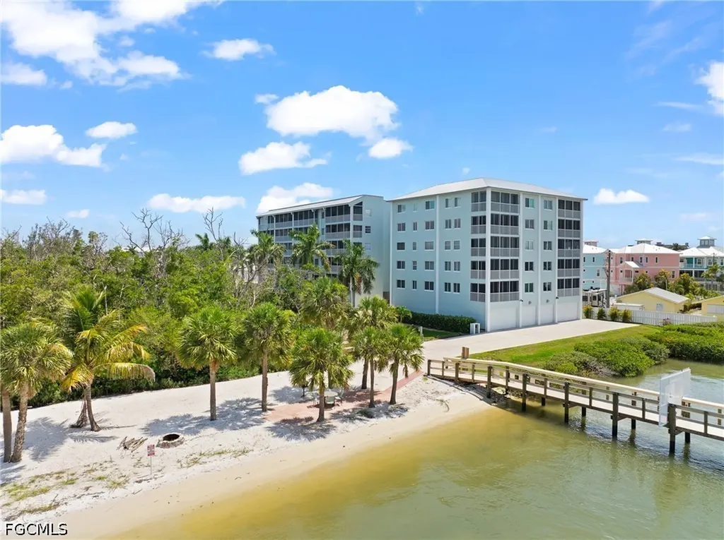 345 Mango Street Fort Myers Beach FL 33931