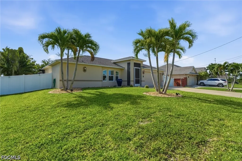 317 SW 25th Avenue Cape Coral FL 33991