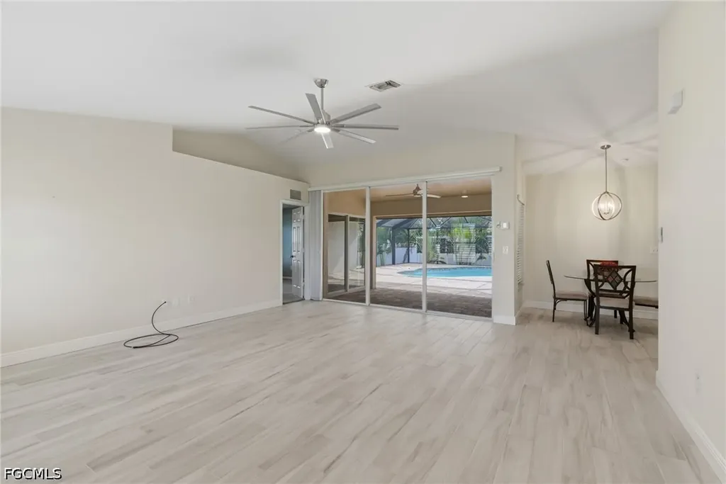 317 SW 25th Avenue Cape Coral FL 33991