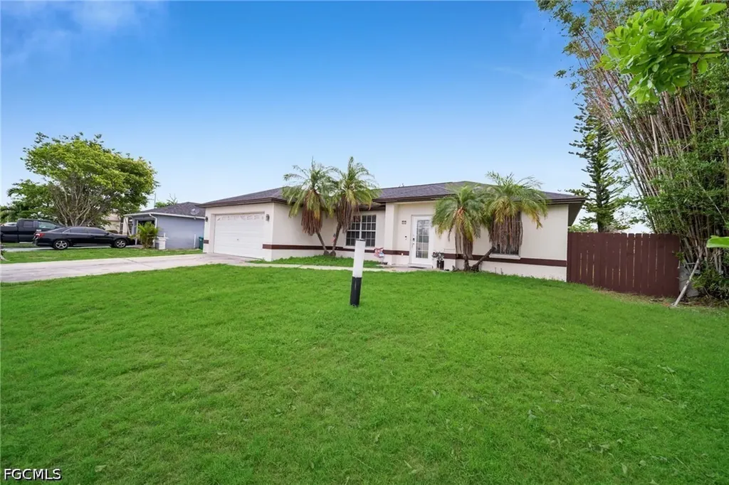 Cape Coral FL, 4115 SW 1st Avenue