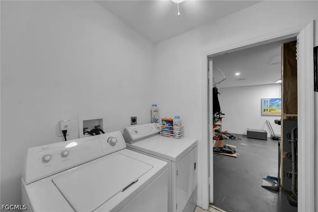 4115 SW 1st Avenue Cape Coral FL 33914
