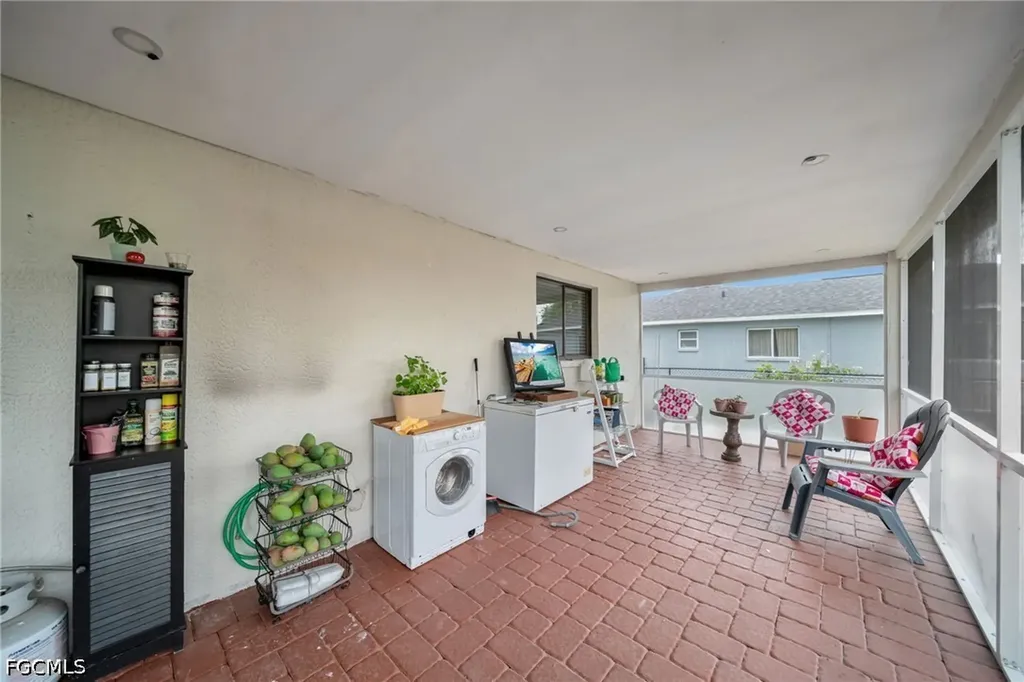 4115 SW 1st Avenue Cape Coral FL 33914