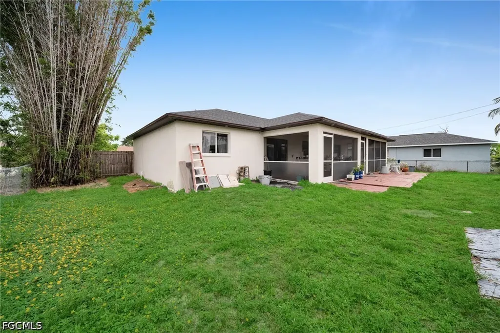 4115 SW 1st Avenue Cape Coral FL 33914