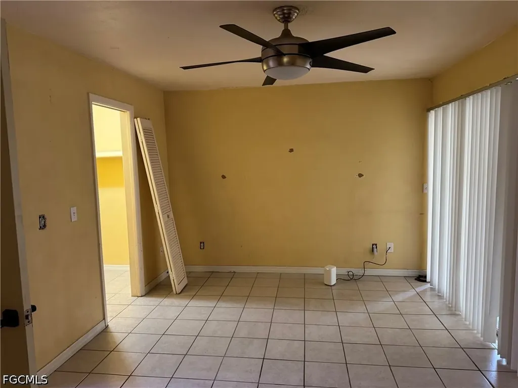 607 SE 47th Street Cape Coral FL 33904