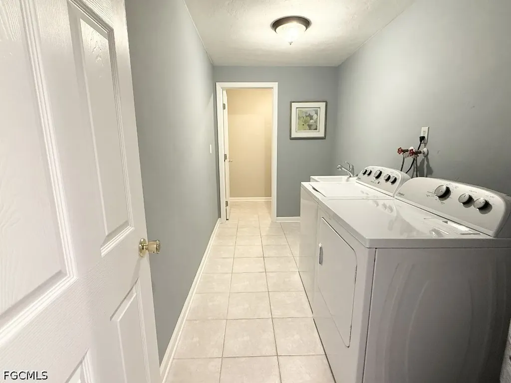 656 Dorando Court Marco Island FL 34145