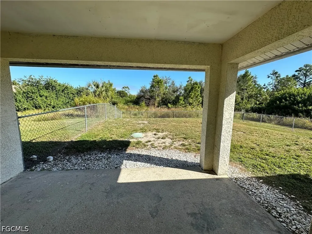 4724 26th Street SW Lehigh Acres FL 33973