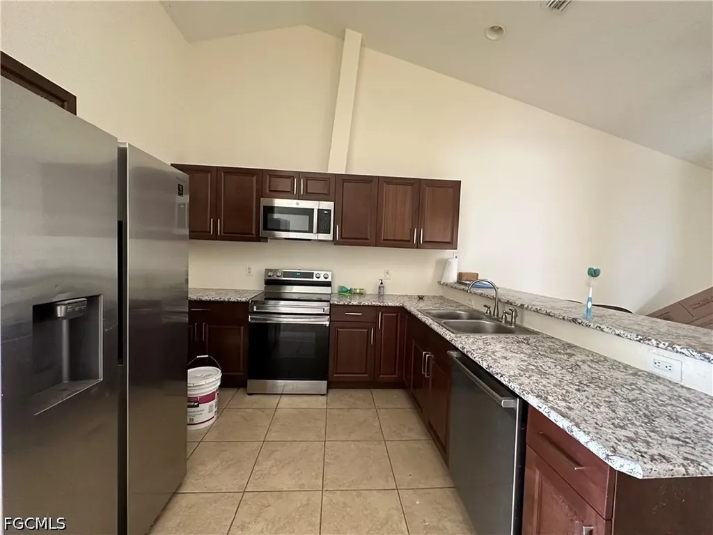 4724 26th Street SW Lehigh Acres FL 33973