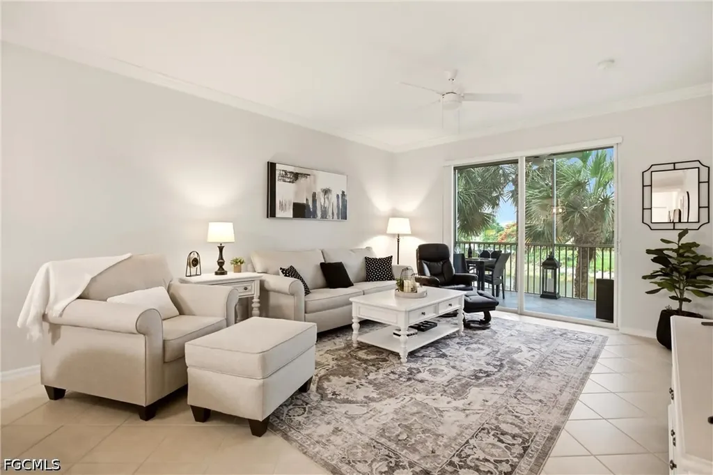 Fort Myers FL, 14511 Legends Boulevard N, Unit 205