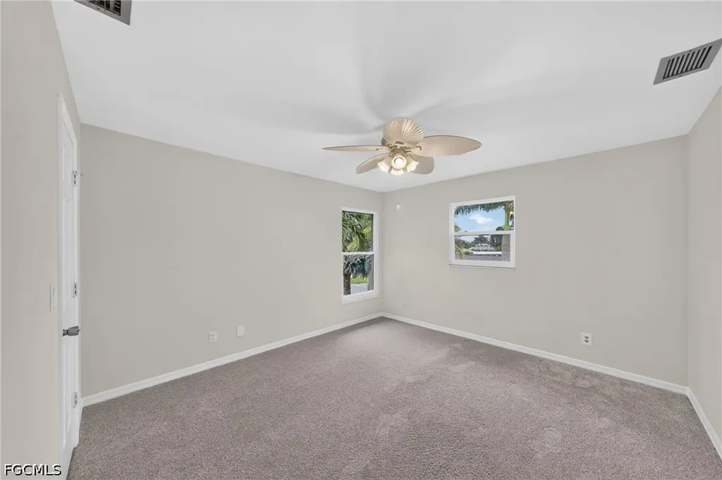 1919 SE 37th Terrace Cape Coral FL 33904