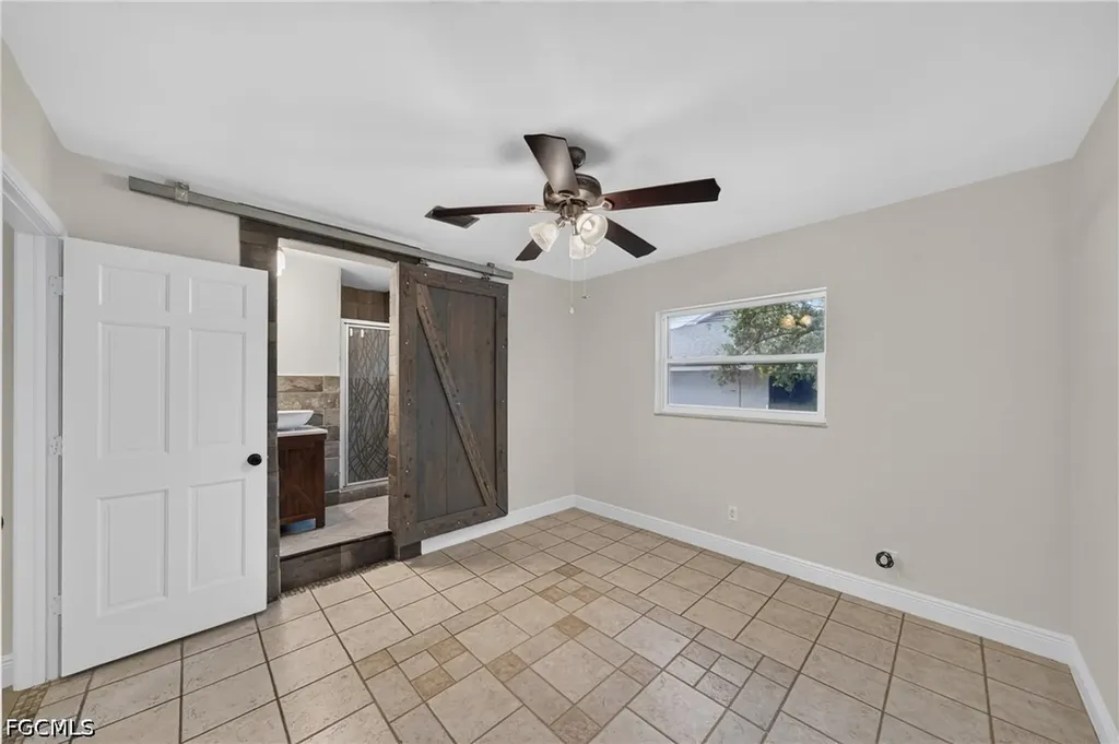 1919 SE 37th Terrace Cape Coral FL 33904