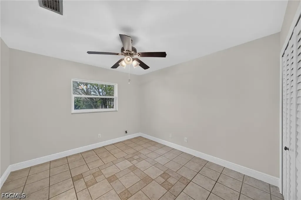 1919 SE 37th Terrace Cape Coral FL 33904