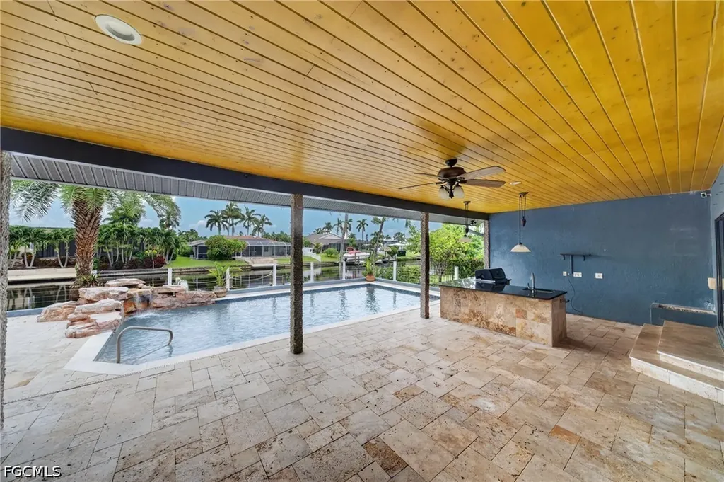1919 SE 37th Terrace Cape Coral FL 33904