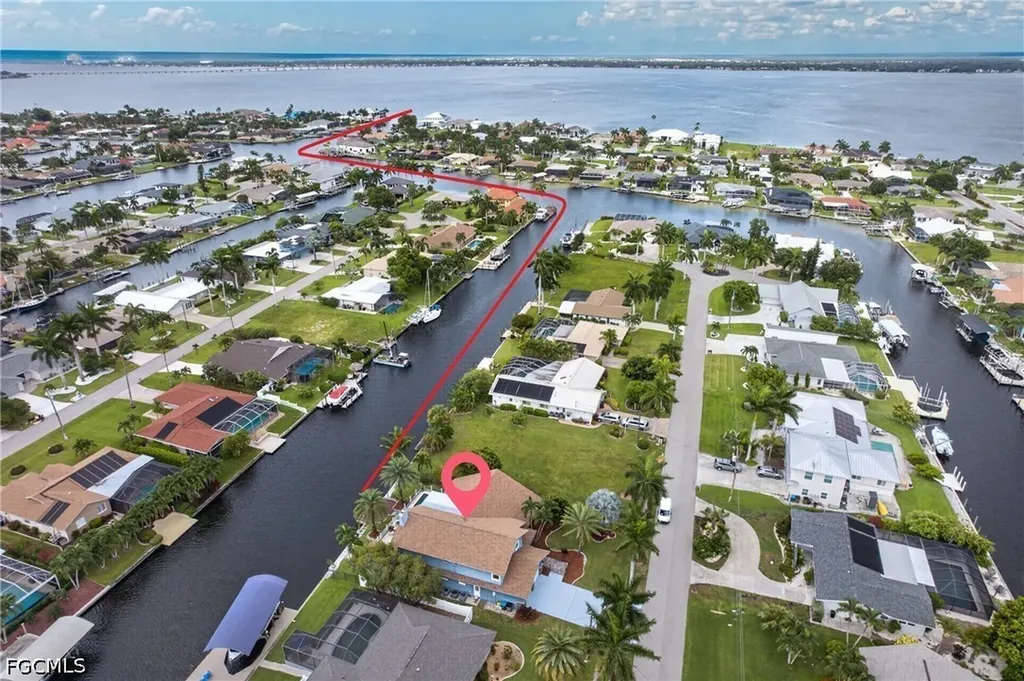 1919 SE 37th Terrace Cape Coral FL 33904