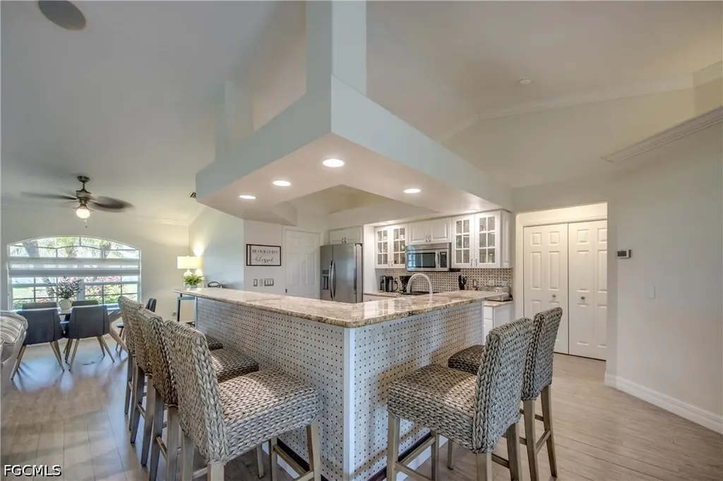 1913 SW 41st Street Cape Coral FL 33914