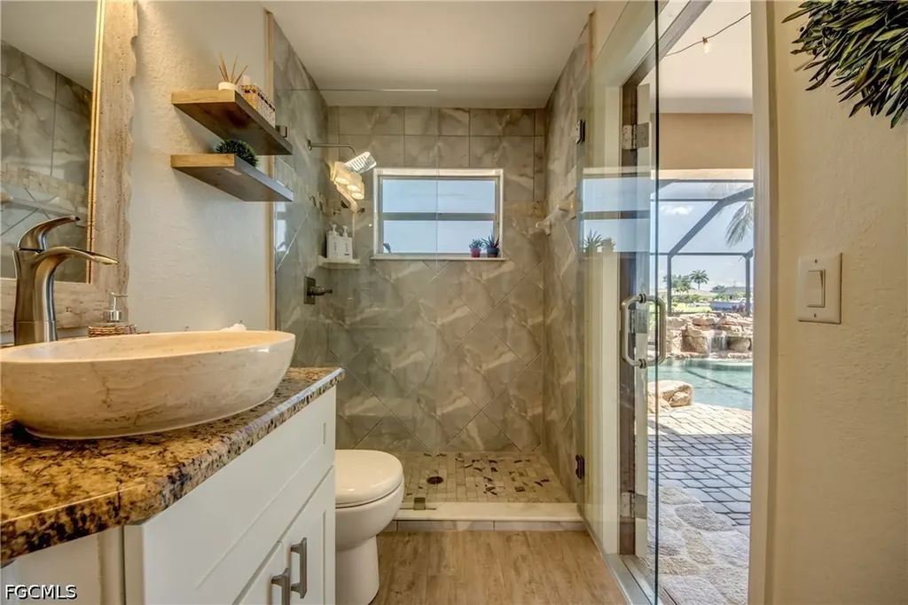 1913 SW 41st Street Cape Coral FL 33914