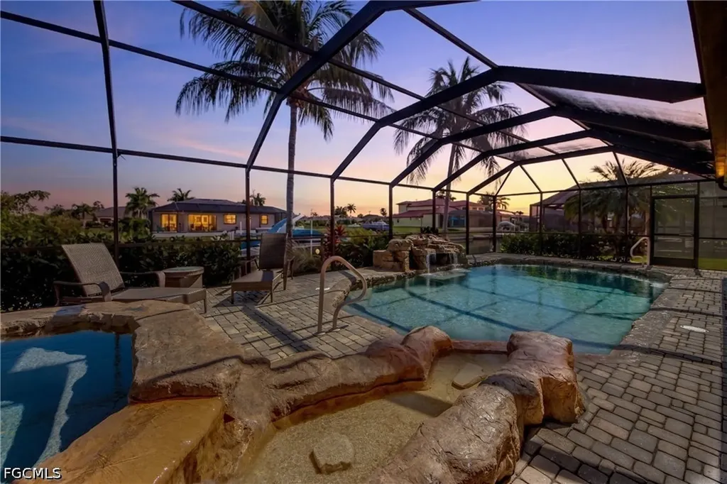 1913 SW 41st Street Cape Coral FL 33914