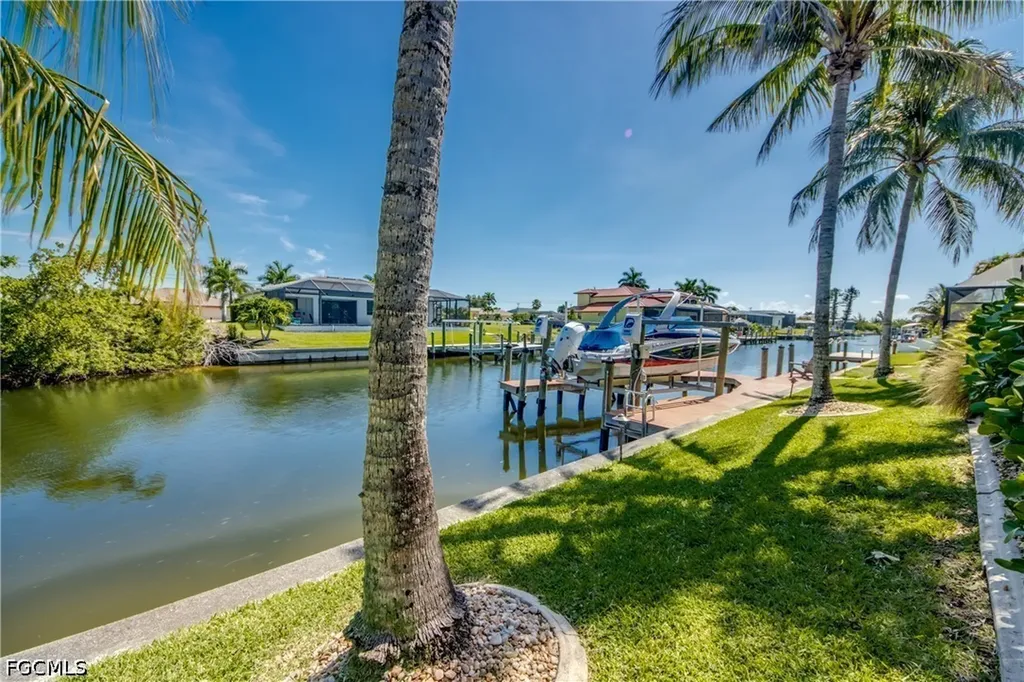 1913 SW 41st Street Cape Coral FL 33914