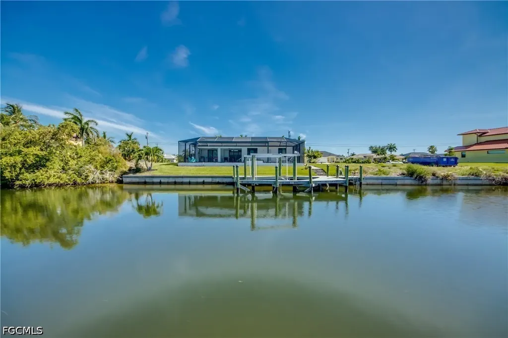 1913 SW 41st Street Cape Coral FL 33914