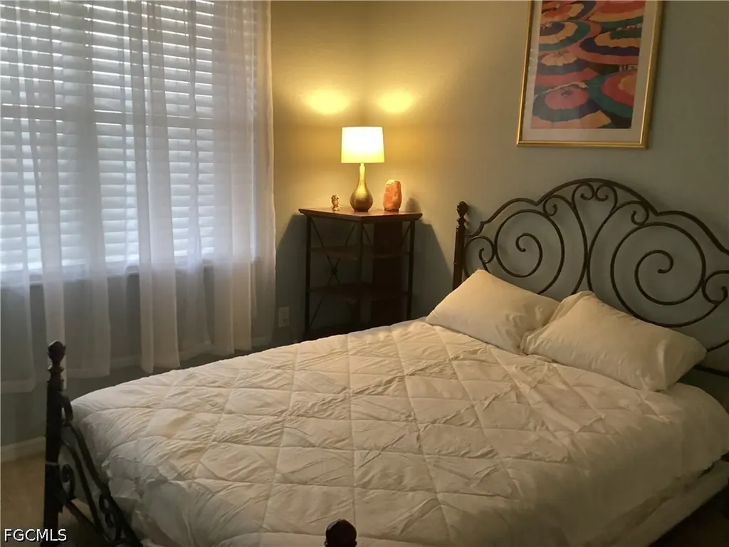 1121 Van Loon Commons Circle Cape Coral FL 33909