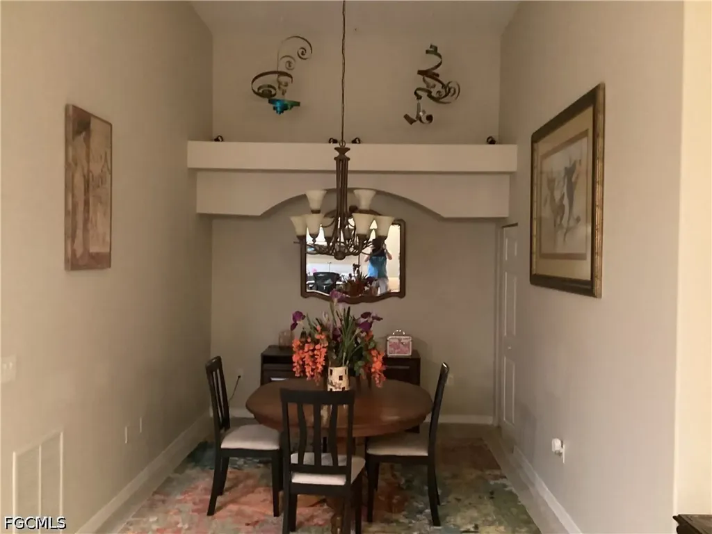 1121 Van Loon Commons Circle Cape Coral FL 33909