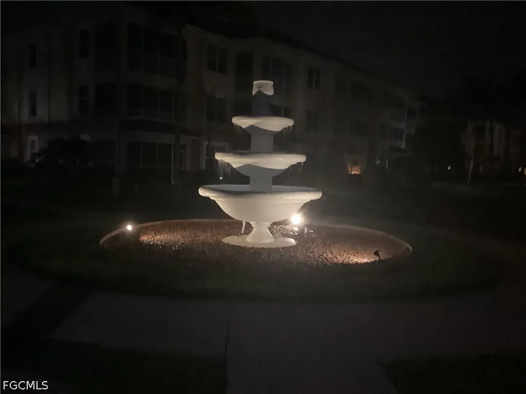 1121 Van Loon Commons Circle Cape Coral FL 33909