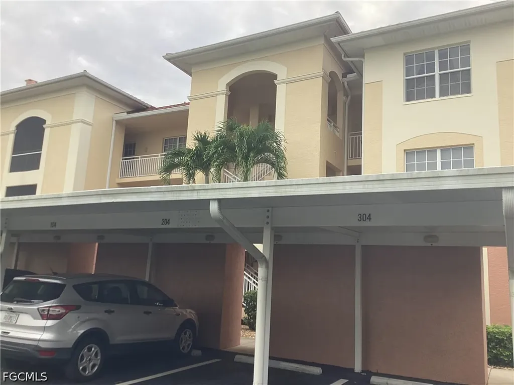 1121 Van Loon Commons Circle Cape Coral FL 33909