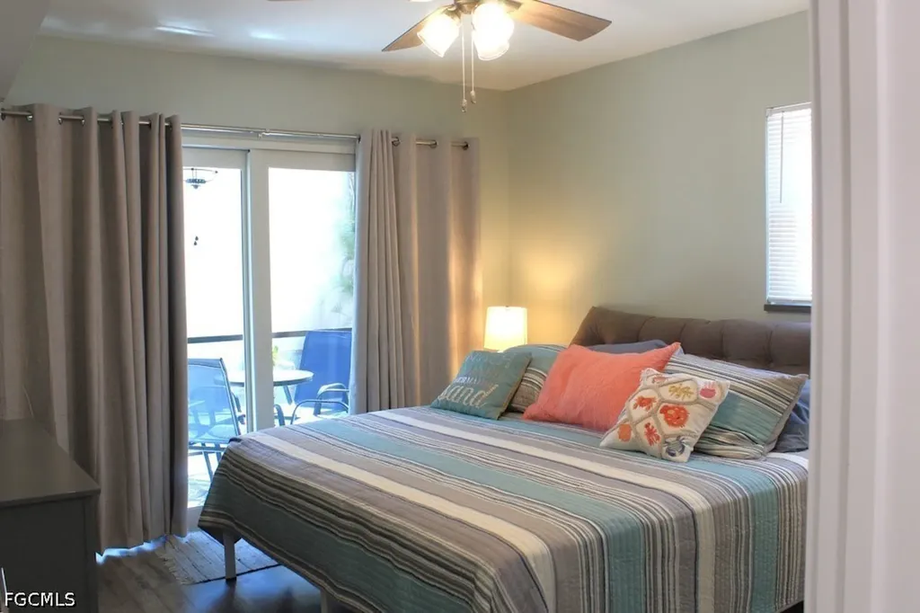 16881 Davis Road Fort Myers FL 33908