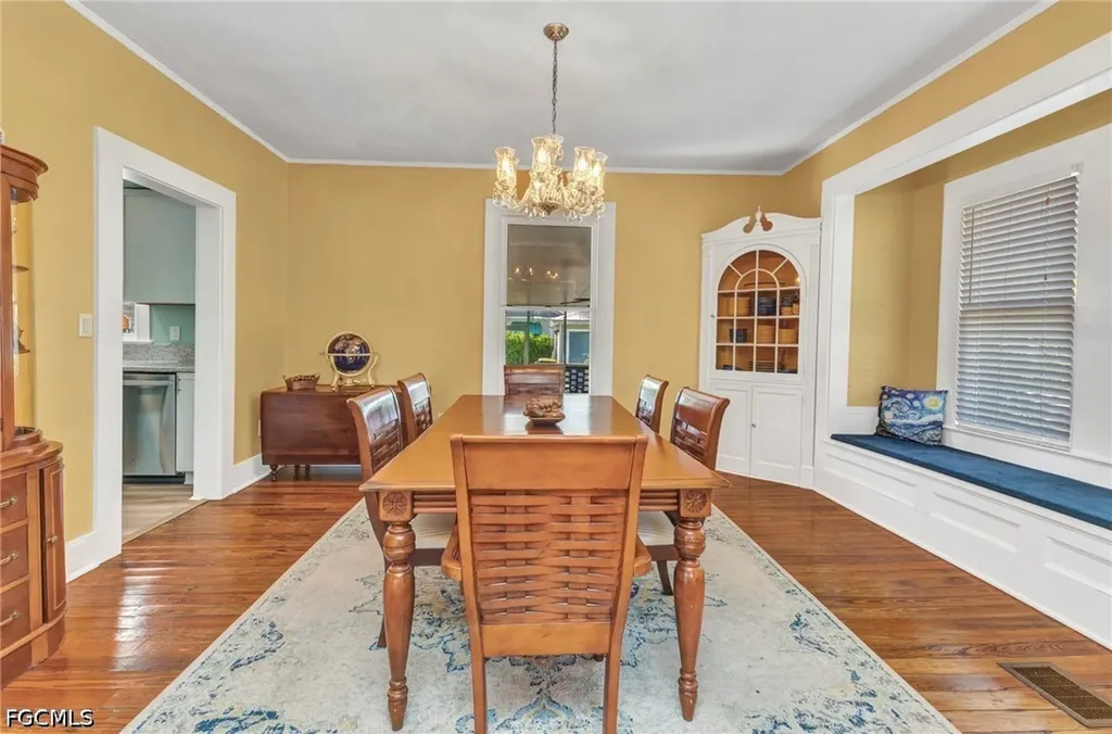 415 W Marion Avenue Punta Gorda FL 33950