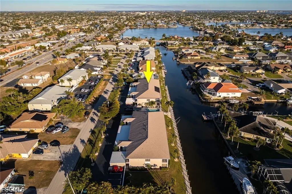 902 SW 48th Terrace Cape Coral FL 33914