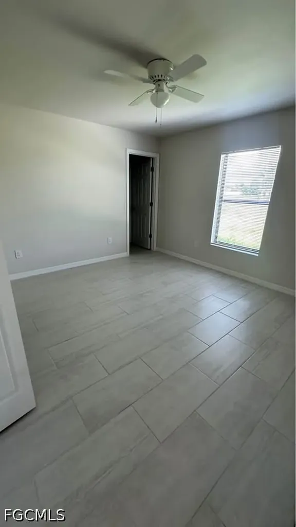606 SE 8th Street Cape Coral FL 33990