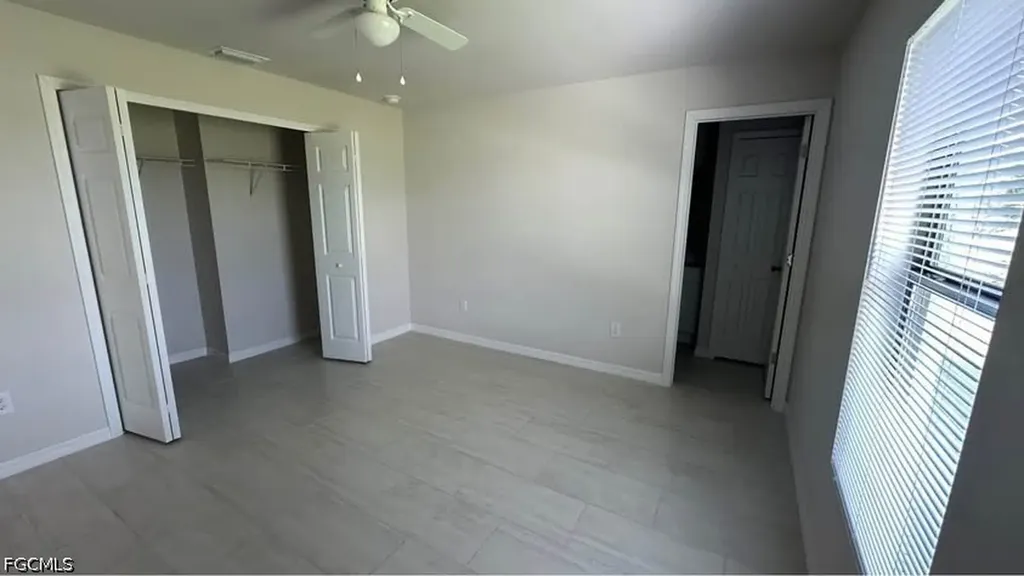 606 SE 8th Street Cape Coral FL 33990