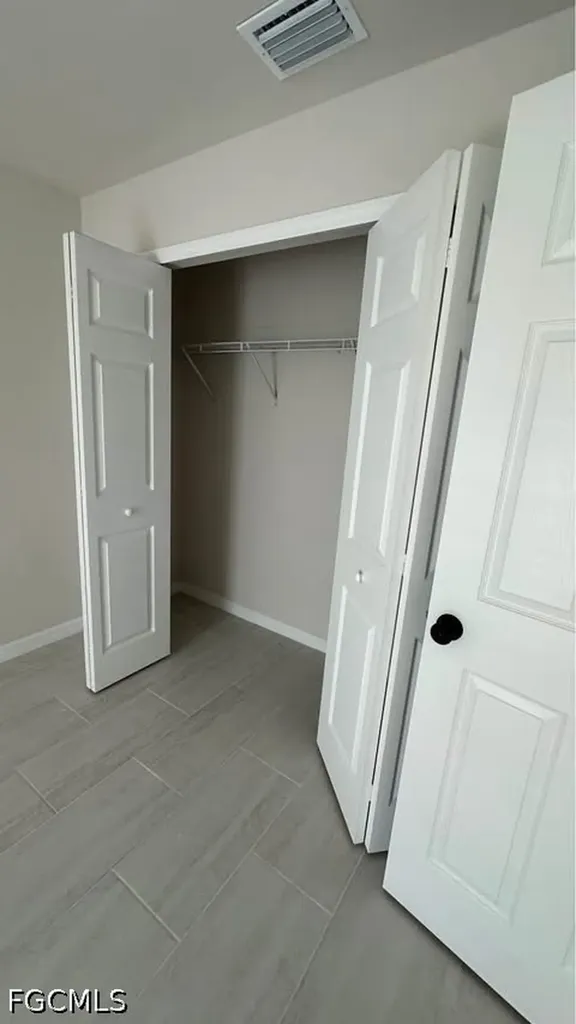 606 SE 8th Street Cape Coral FL 33990