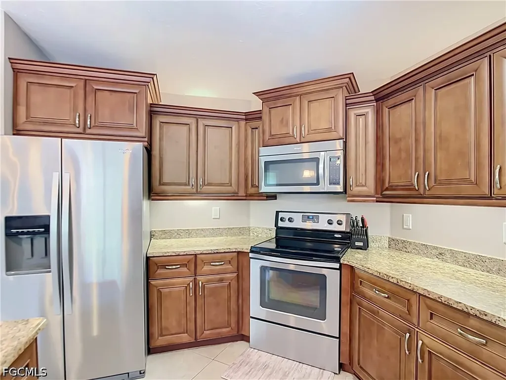 14401 Hampton Lake Court Fort Myers FL 33908