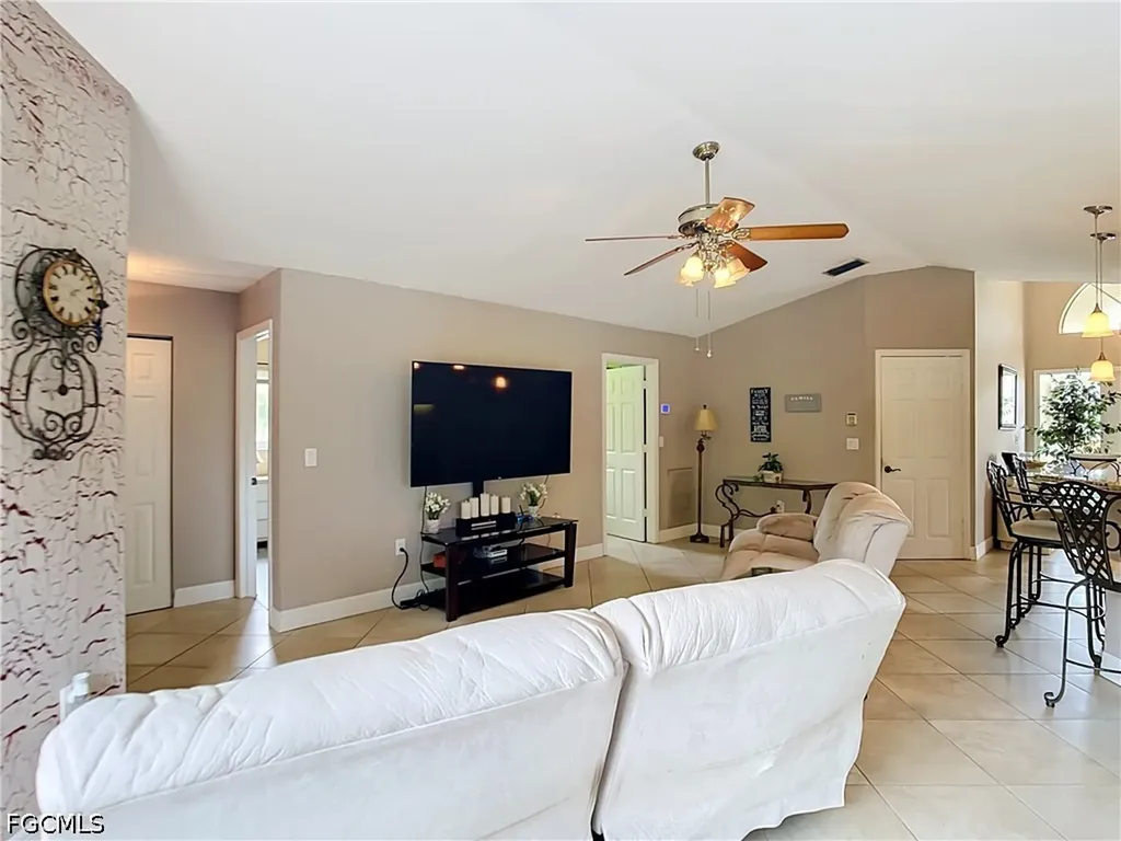 14401 Hampton Lake Court Fort Myers FL 33908