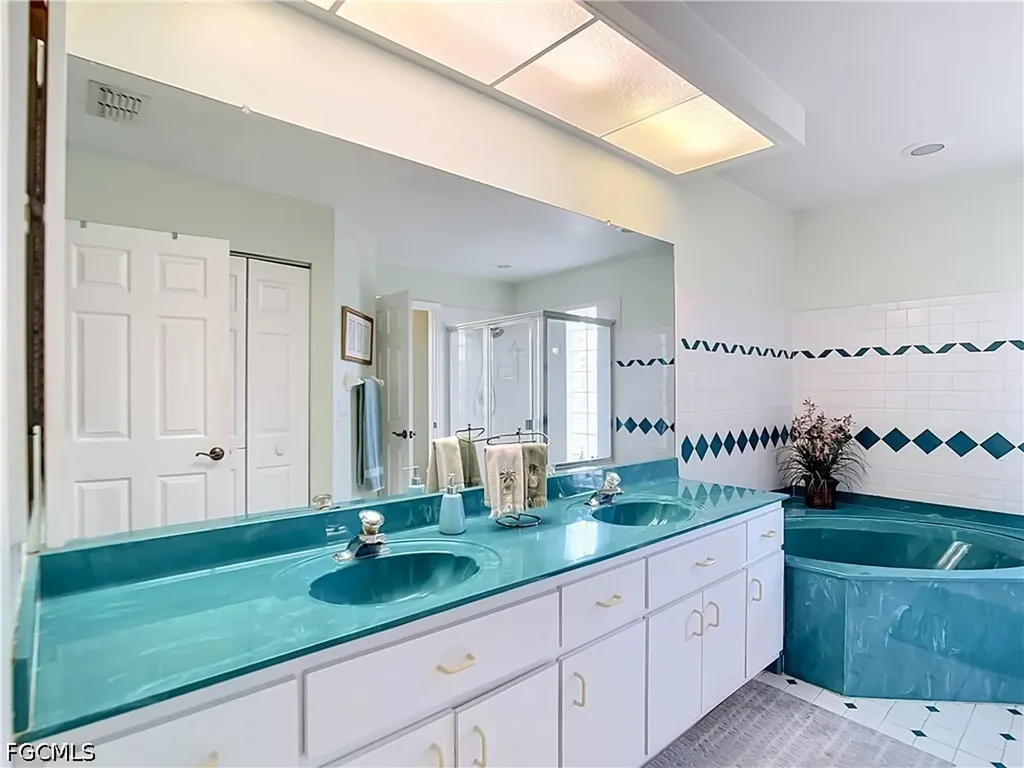 14401 Hampton Lake Court Fort Myers FL 33908
