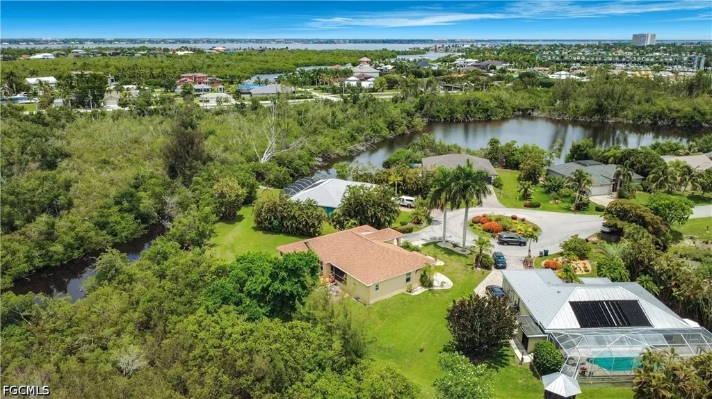 14401 Hampton Lake Court Fort Myers FL 33908