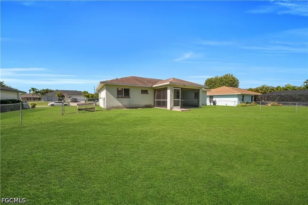 227 SE 2nd Terrace Cape Coral FL 33990