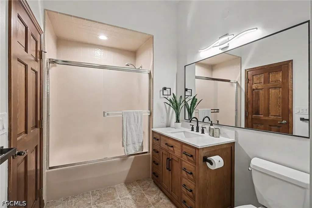 2291 Secretariat Drive Labelle FL 33935