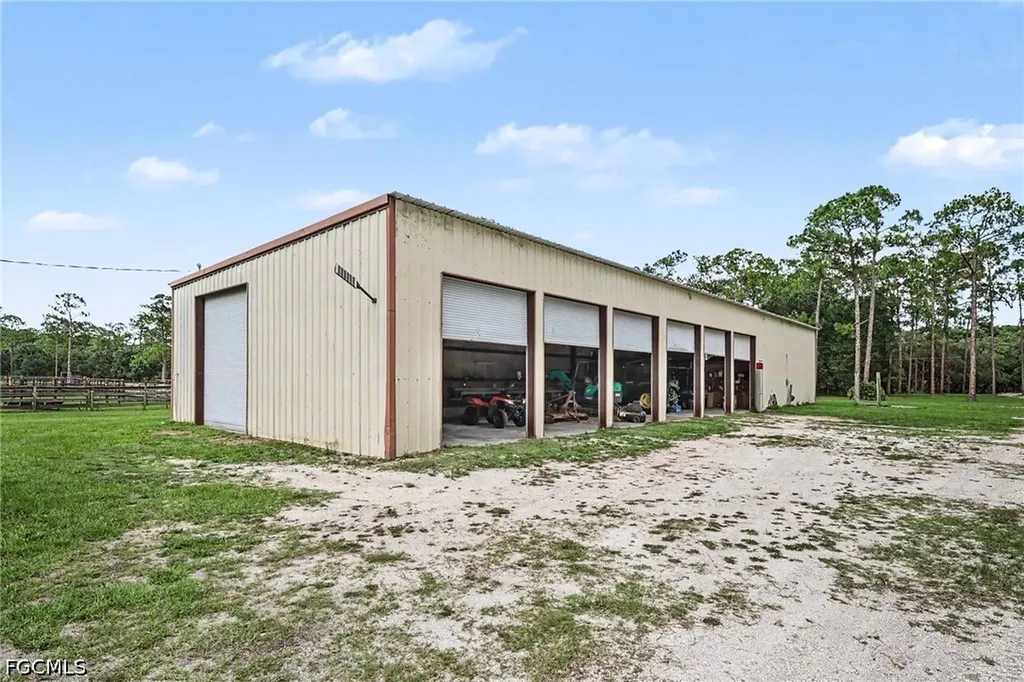 2291 Secretariat Drive Labelle FL 33935