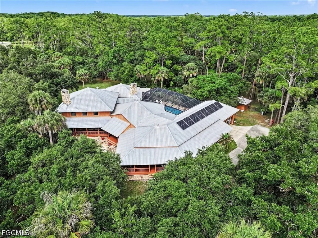 2291 Secretariat Drive Labelle FL 33935