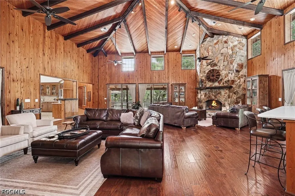 2291 Secretariat Drive Labelle FL 33935