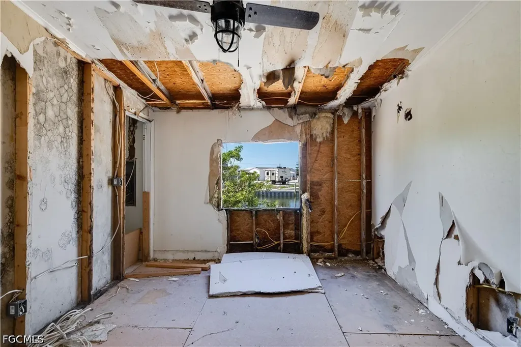 2920 Harpoon Lane St. James City FL 33956
