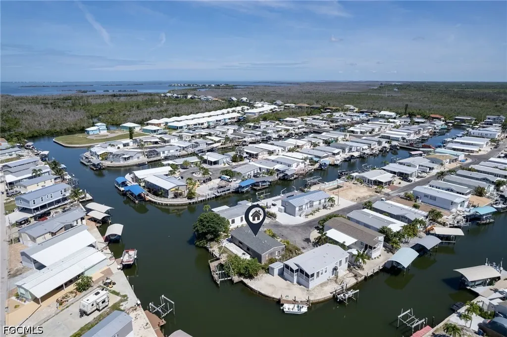 2920 Harpoon Lane St. James City FL 33956