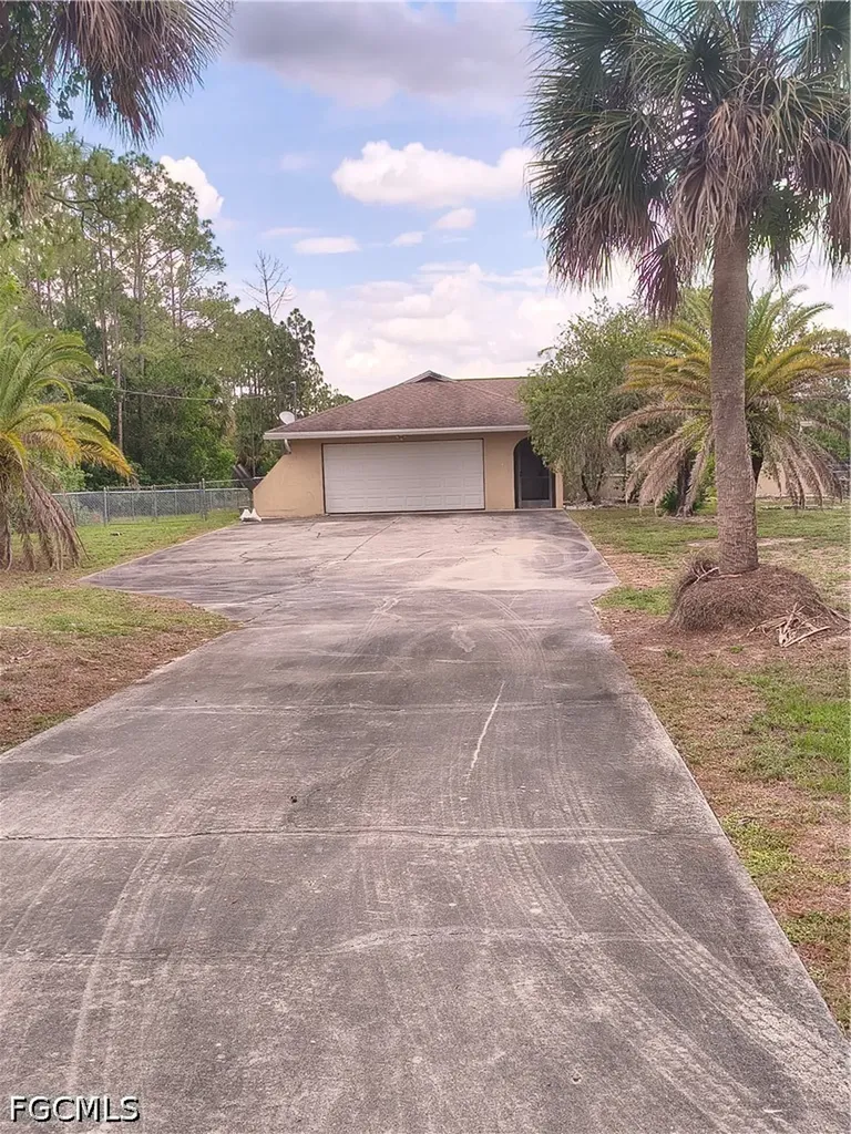 1008 Cortez Avenue Lehigh Acres FL 33972