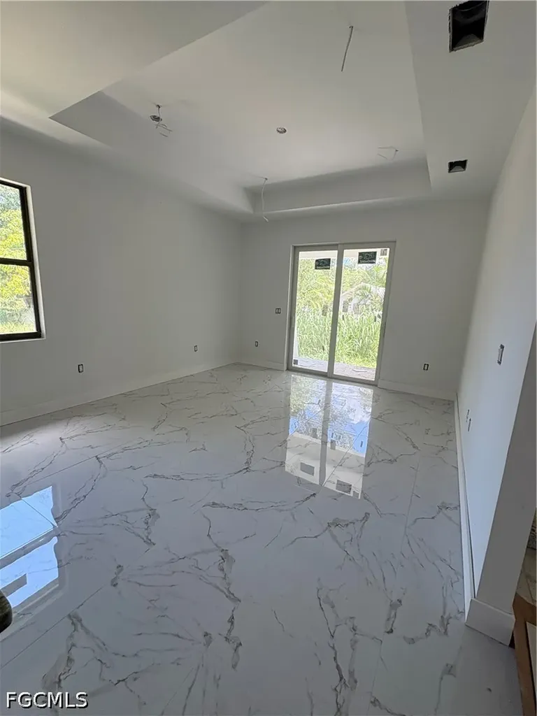 3927 Pearl Street Fort Myers FL 33916