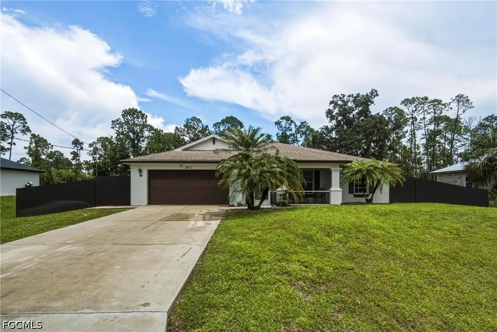 3812 17th Street W Lehigh Acres FL 33971