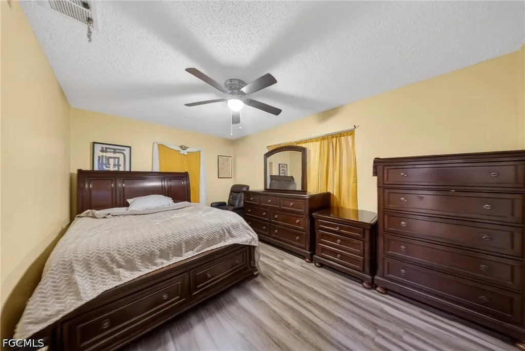 208 Redcliff Avenue Lehigh Acres FL 33936