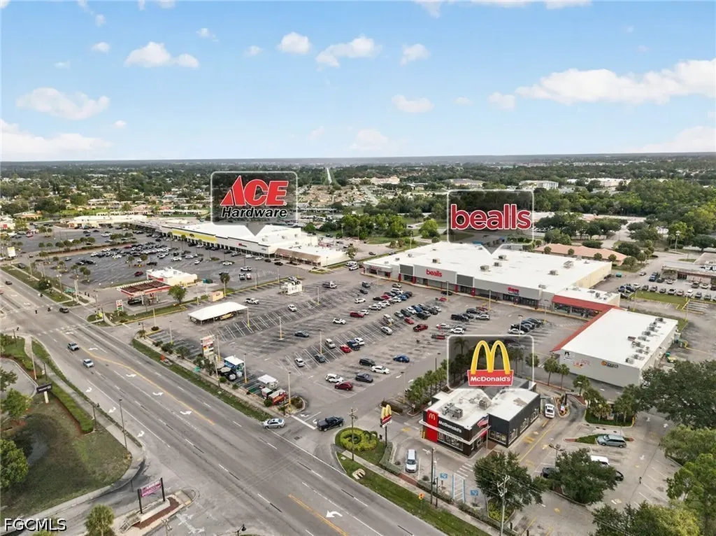 208 Redcliff Avenue Lehigh Acres FL 33936