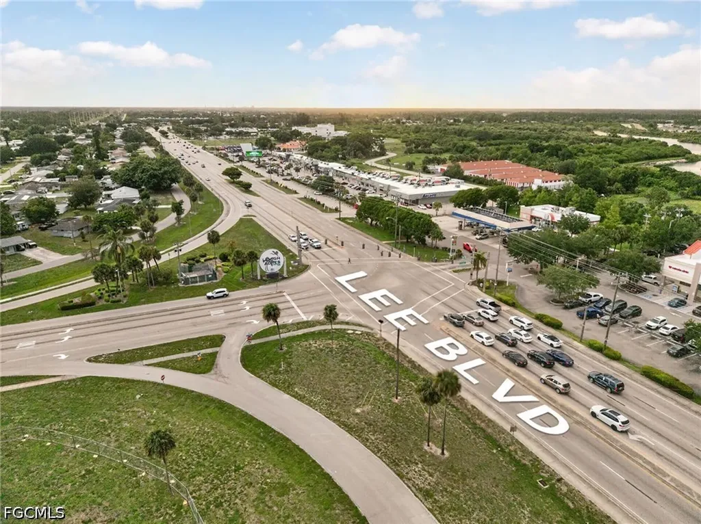 208 Redcliff Avenue Lehigh Acres FL 33936