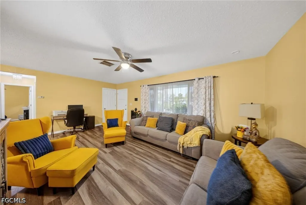 208 Redcliff Avenue Lehigh Acres FL 33936